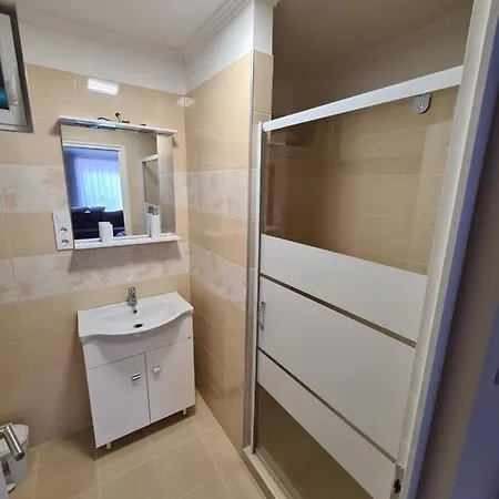 Napfeny Apartment Mako