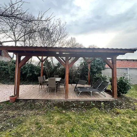 Apartament Napfeny *