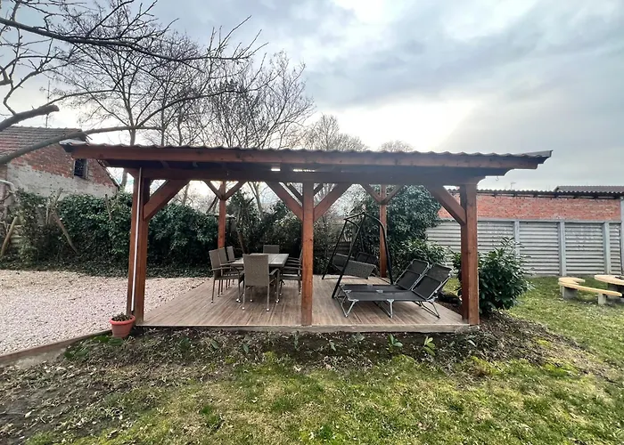 Apartament Napfeny *